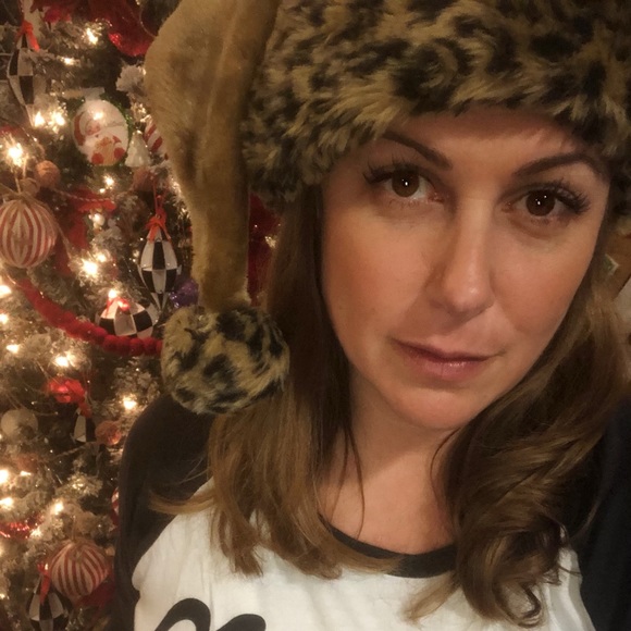 Meet your Posher, Megan - Picture 1 of 1